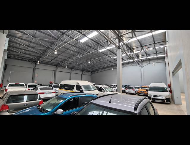 1,500M² WAREHOUSE TO LET IN RIVERHORSE VALLEY